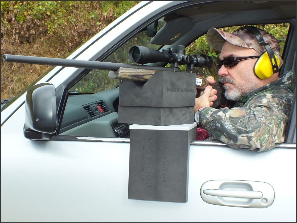 NEW!! SmartRest Rifle Rests MaXbox II and Door Pro II Combo Deal 