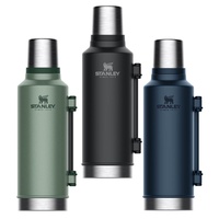 Stanley Classic Vacuum Bottle - 1.9l Hammertone Green #88420